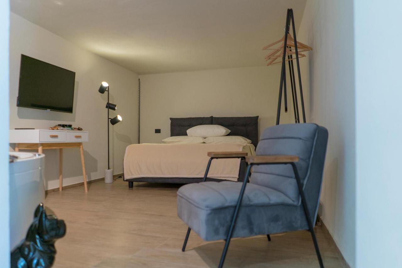 Tesoro Nascosto B&B Salerno Cameră foto